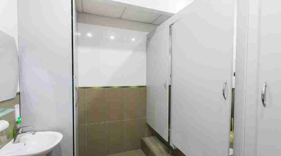 Chandiwala-Pearl-Platinum-Personal-Office-Toilet
